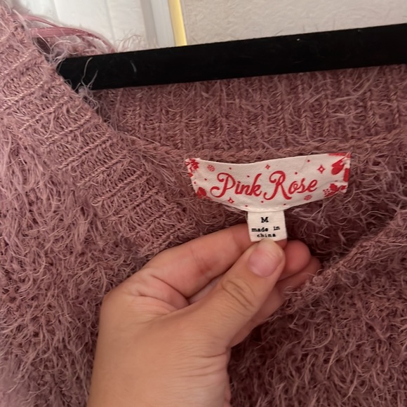 Sweater - Picture 3 of 3